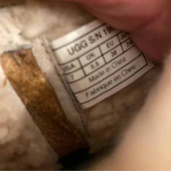 UGG Brown Shearling Winter Boots - Picture 6 of 15